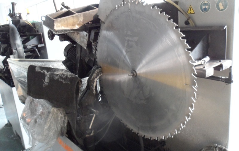 Tct Saw Blade for Cutting Wood or Board (JL-TCTW)