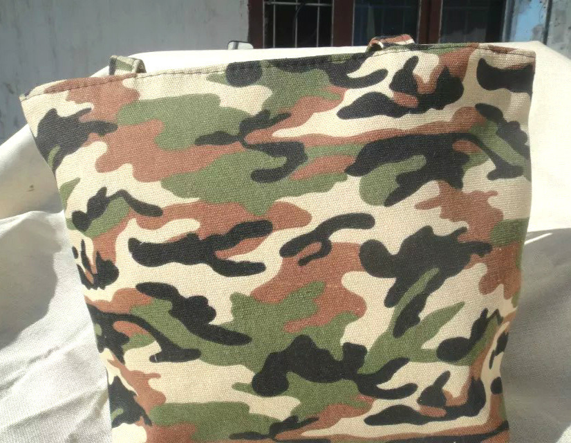 Wholesale and Retail Mummy Bag Camo Beach Bag