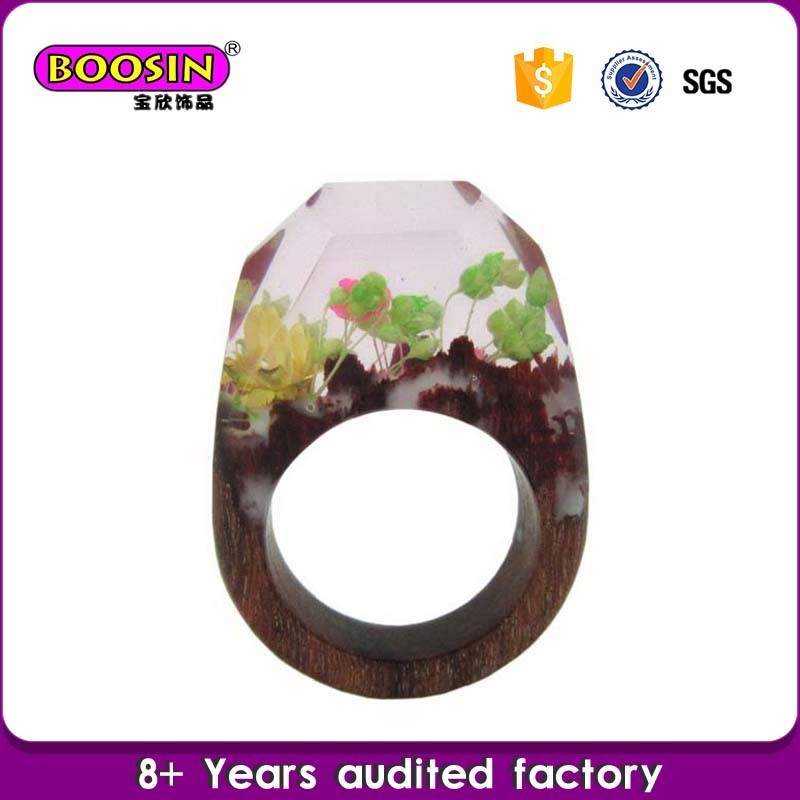 Custom Fashion Real Flower Jewelry Natural Wood and Resin Rings