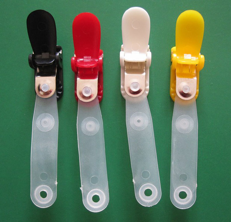 Plastic Suspender Clip with Clear Vinyl Strap for ID Card Holder or Badge Holder