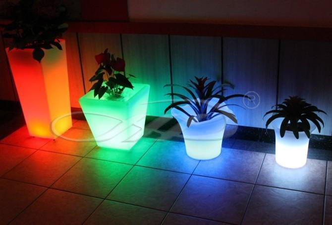 Illumiated Rectangular Flower Pot for Garden Bar KTV