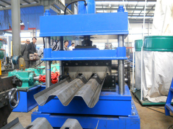 2-4mm Three Waves Guardrail Cold Roll Forming Machine