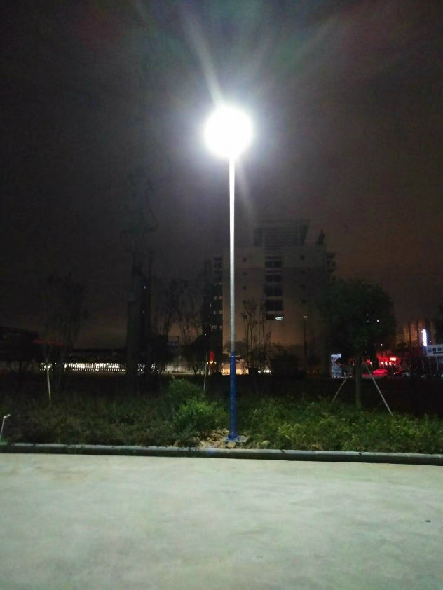 60W Wireless Monitoring Integrated Solar Street Light