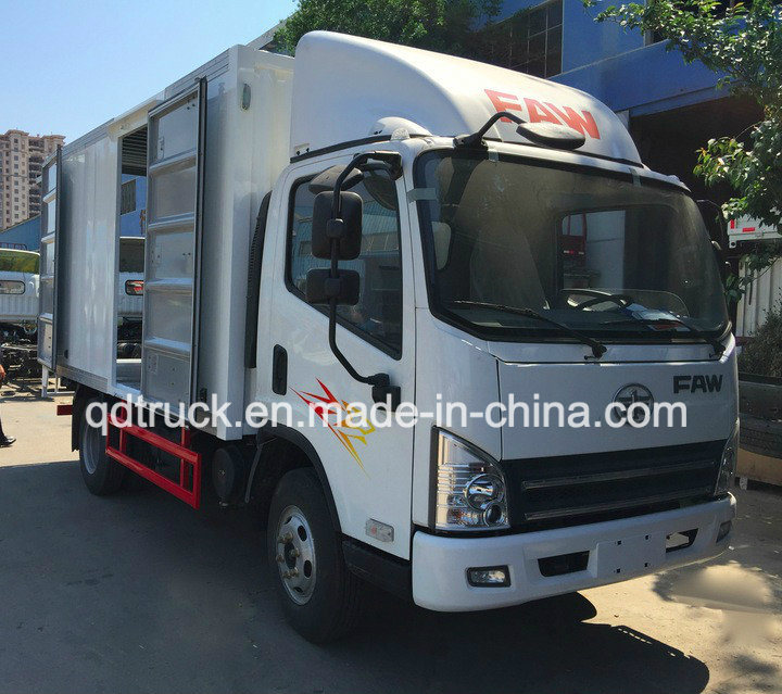 China Sinotruk 4*2 Van Container Light Medium Cargo Truck