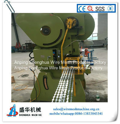 High Speed Prison Fence Razor Barbed Wire Machine