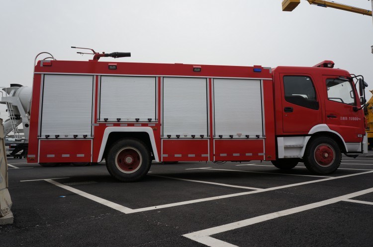 Dongfeng Antique Brand New Fire Fighting Truck