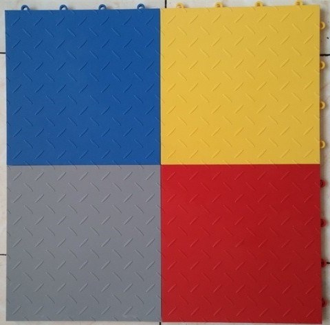 Brilliant-Rubber-Floor-Squares-White-Blue-Vented-Grid-Loc-Rubber-Garage-Floor-Tiles-Flooring