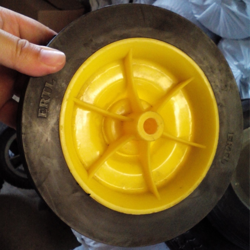 10 Inch Rubber Semi-Pneumatic Garden and Lawn Mover Wheel