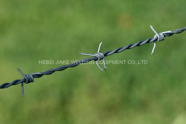 Hot Sale Barbed Wire Making Machine China Supplier