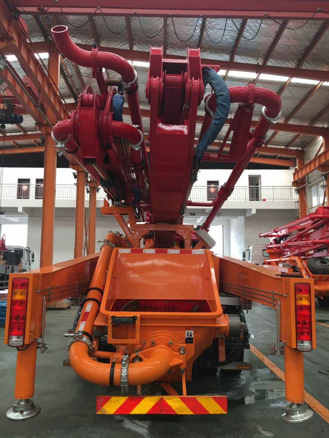 Chinese Construction Machinery 37m Truck Mounted Concrete Pump Power for One Belt One Road