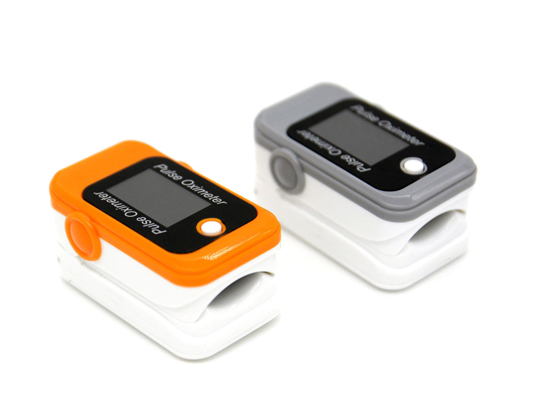 LCD Display Finger Pulse Oximeter with Bluetooth Function