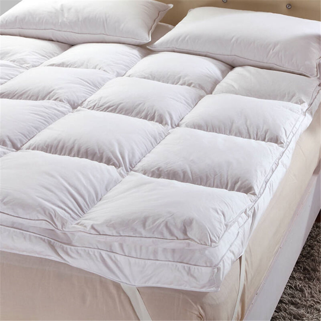 Hot Sale Duck Feather Mattress Topper with Good Price
