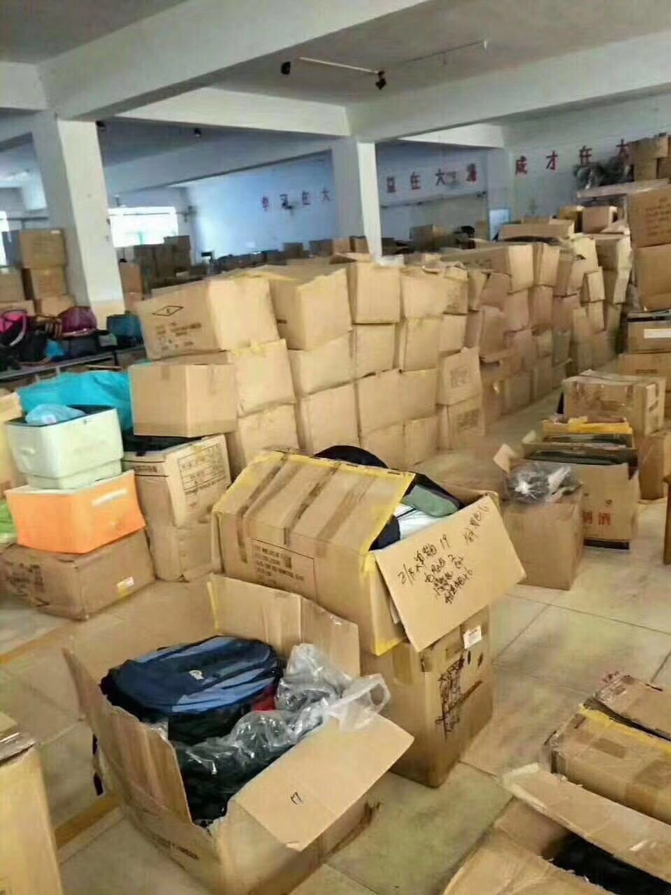 120000PCS for Backpack, Traveling Bags, Computer Bags...Kinds of Bags