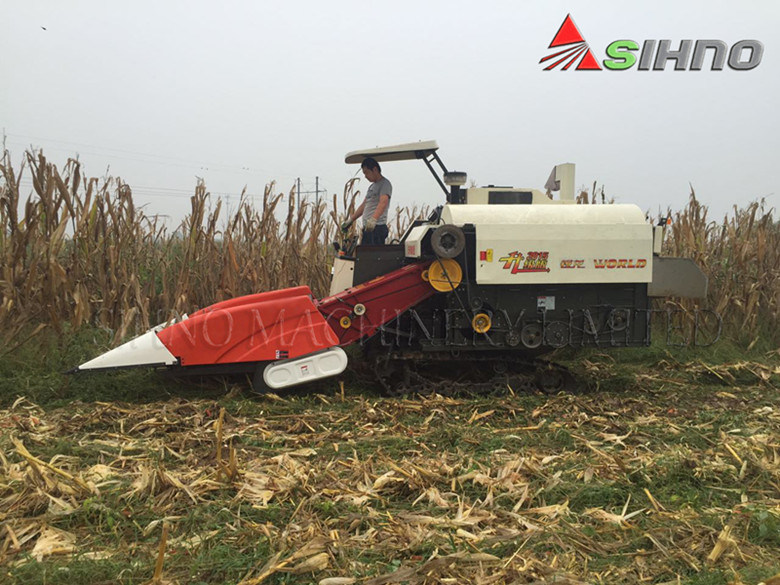 Interchangeable Corn Header with Harvester
