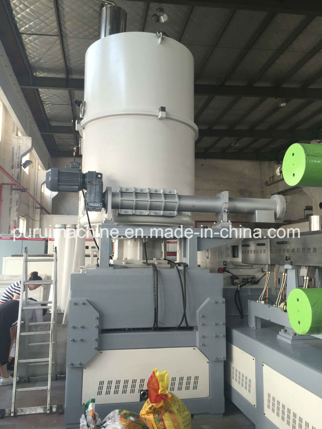 Fully Automatically Pet Bottle Granules Making Machine