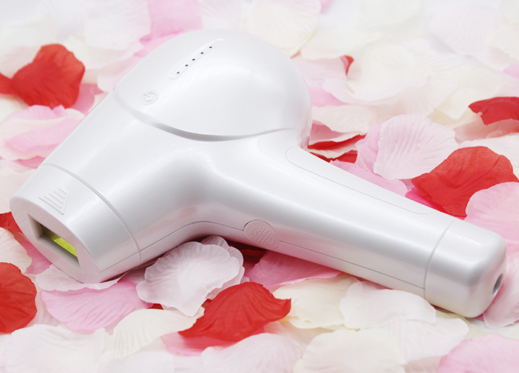 Mini IPL Hair Removal by Intense Pulse Light Technology