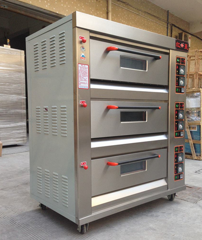 Hongling Manufacture Bakery Machine Triple Deck Gas Cake/Bread Baking Oven