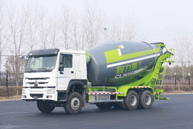 10 Wheeler Sinotruk 371HP 10cbm Concrete Mixer Truck