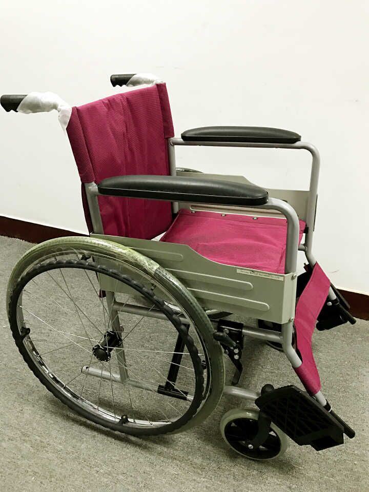 New Medical Aluminum Wheelchair for Sale