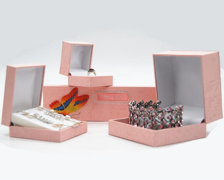 Fashion Jewelrry Paper Boxes with Butterfly Stickers