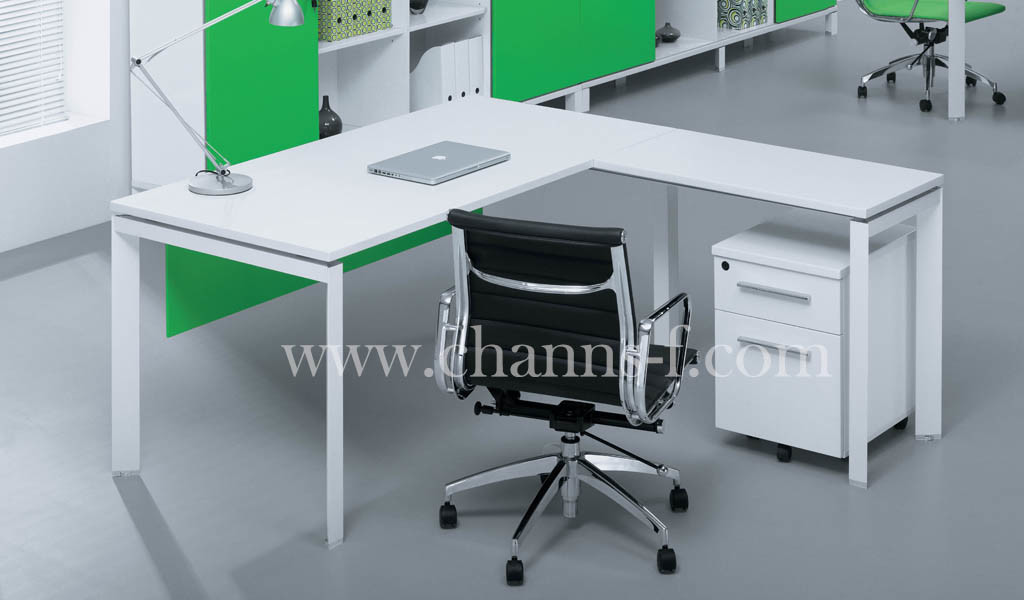 Hot Selling Wooden Desk Office Boss Table