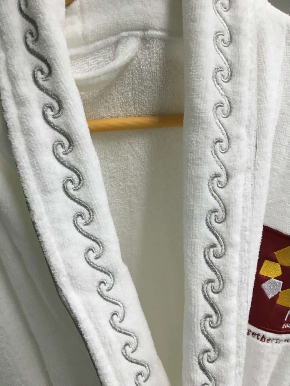 Good Quality Hotel Bathrobe (DCS-9002)