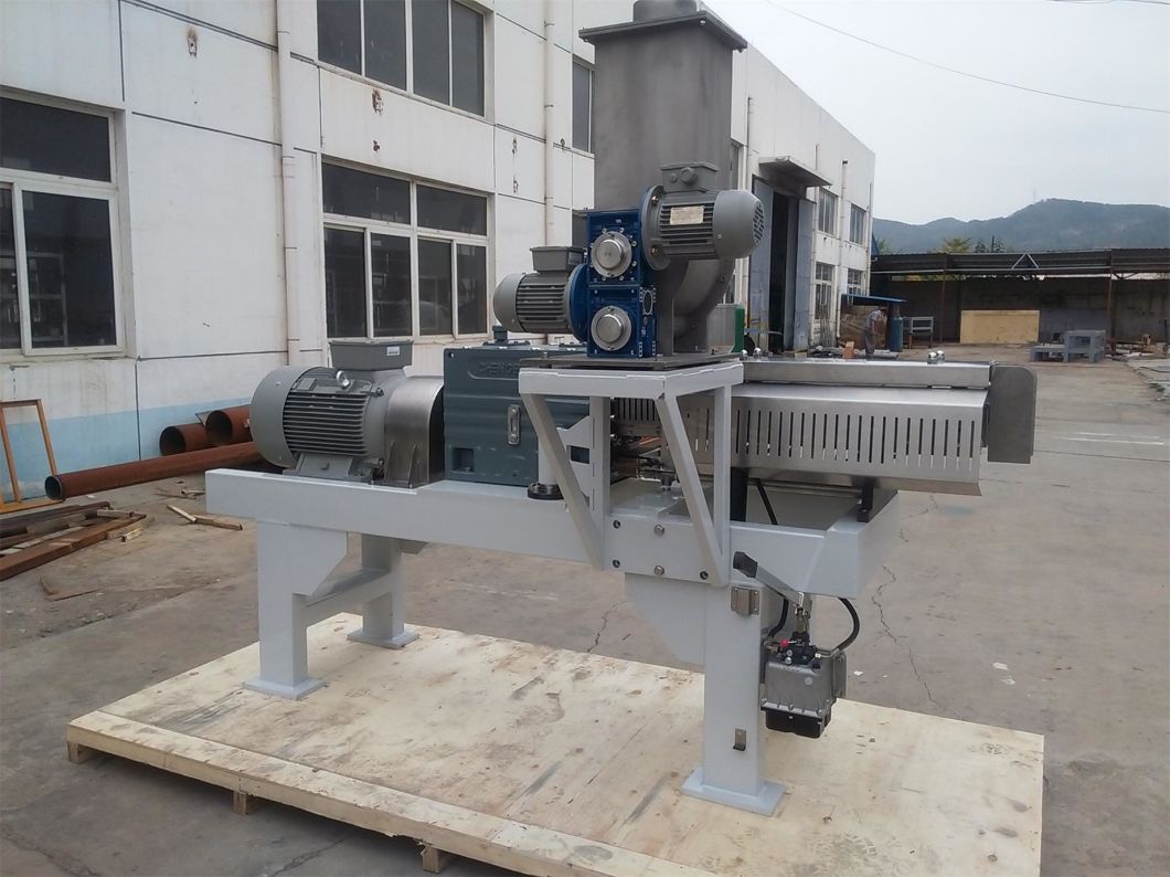Co-Rotating Twin Screw Extruder
