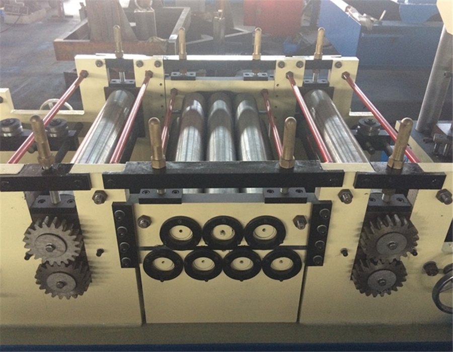 2017 Hot Sales 2 Waves Highway Guardrail Roll Forming Machine