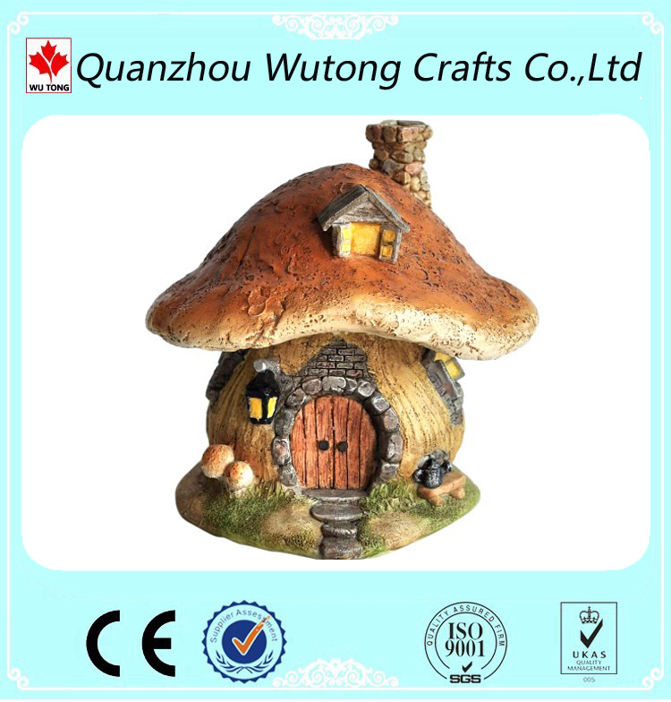 Mushroom Miniature House Design Resin Craft Garden Decoration for Sale