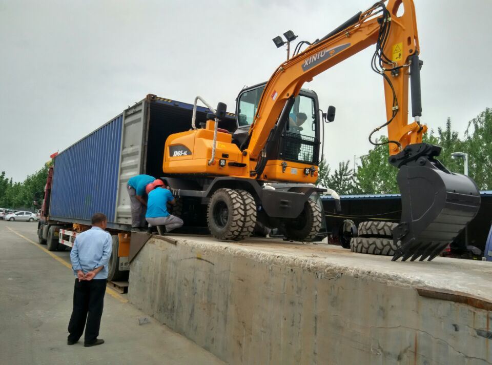 Chinese Hot Sale Wheel Excavator with CE ISO
