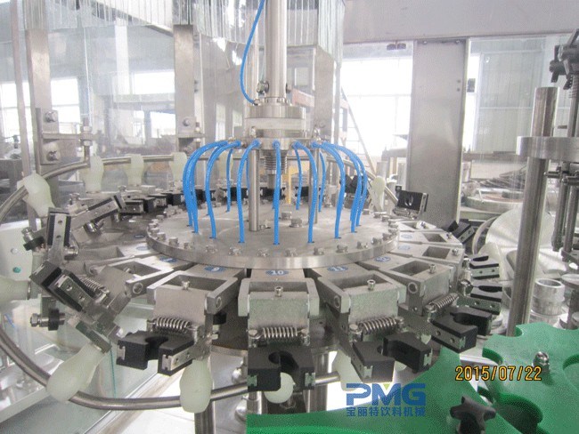 Automatic Carbonated Soft Drink Bottling Machine for Glass Bottle