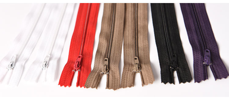 No. 3 Close End Auto Lock Finished Nylon Zipper