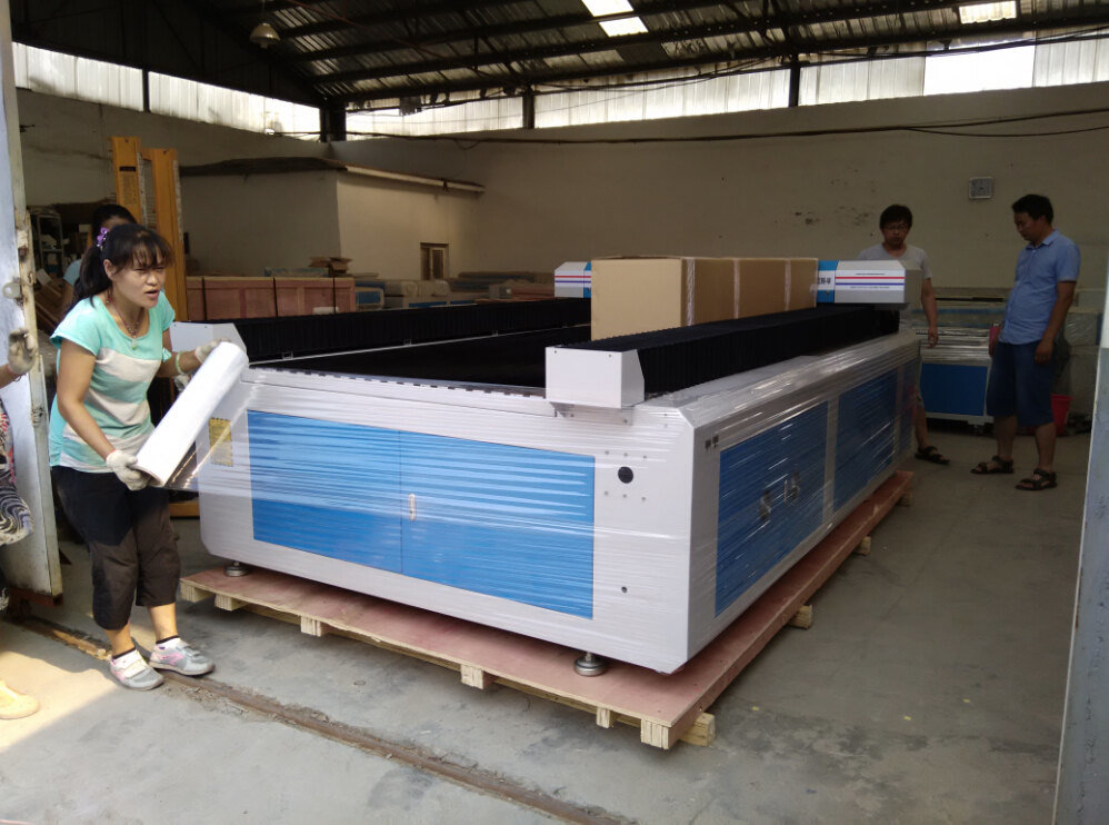 2018 Discount Multi-Fuction Metal and Non Metal Laser Cutting Machine