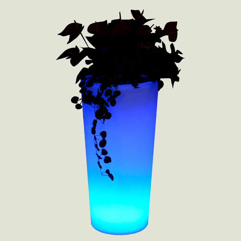 Solar Lighted Flower Pots and Planters LED Plastic Flower Pots