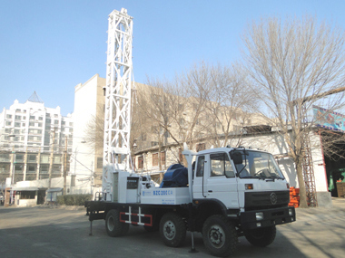 300m Depth Water Well Drilling Rig Mounted on The Truck