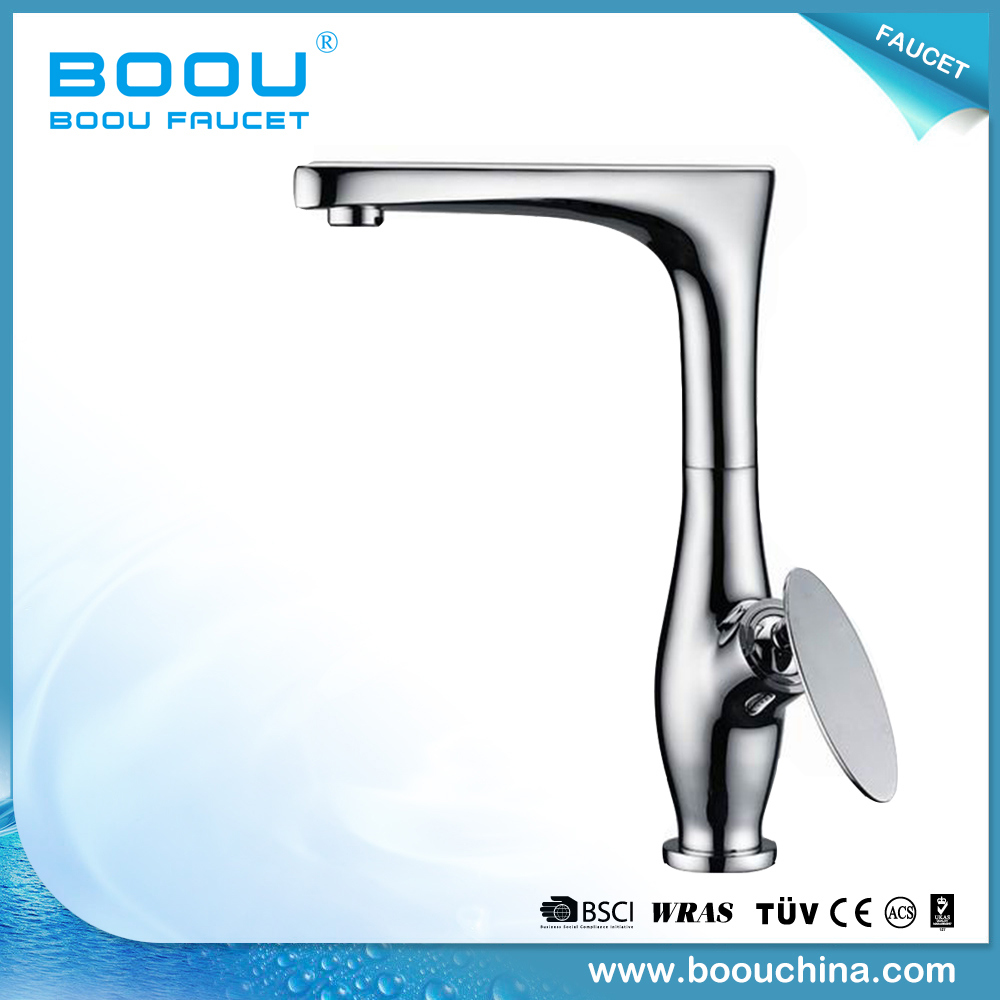 Boou New Design Deck Mounted Square Long Neck Hot and Cold Water Kitchen Faucet