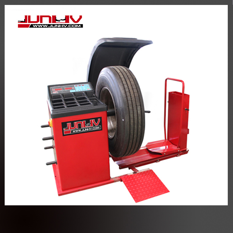Efficient Bus/Truck Wheel Balancing Machine with Ce Certification