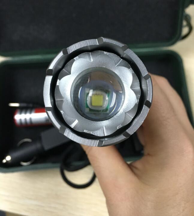 CREE Xml T6 2000lm 6 Mode Sos Zoom in and out LED Self Defence Luta Head Torch Tactical Aluminum Flashlight