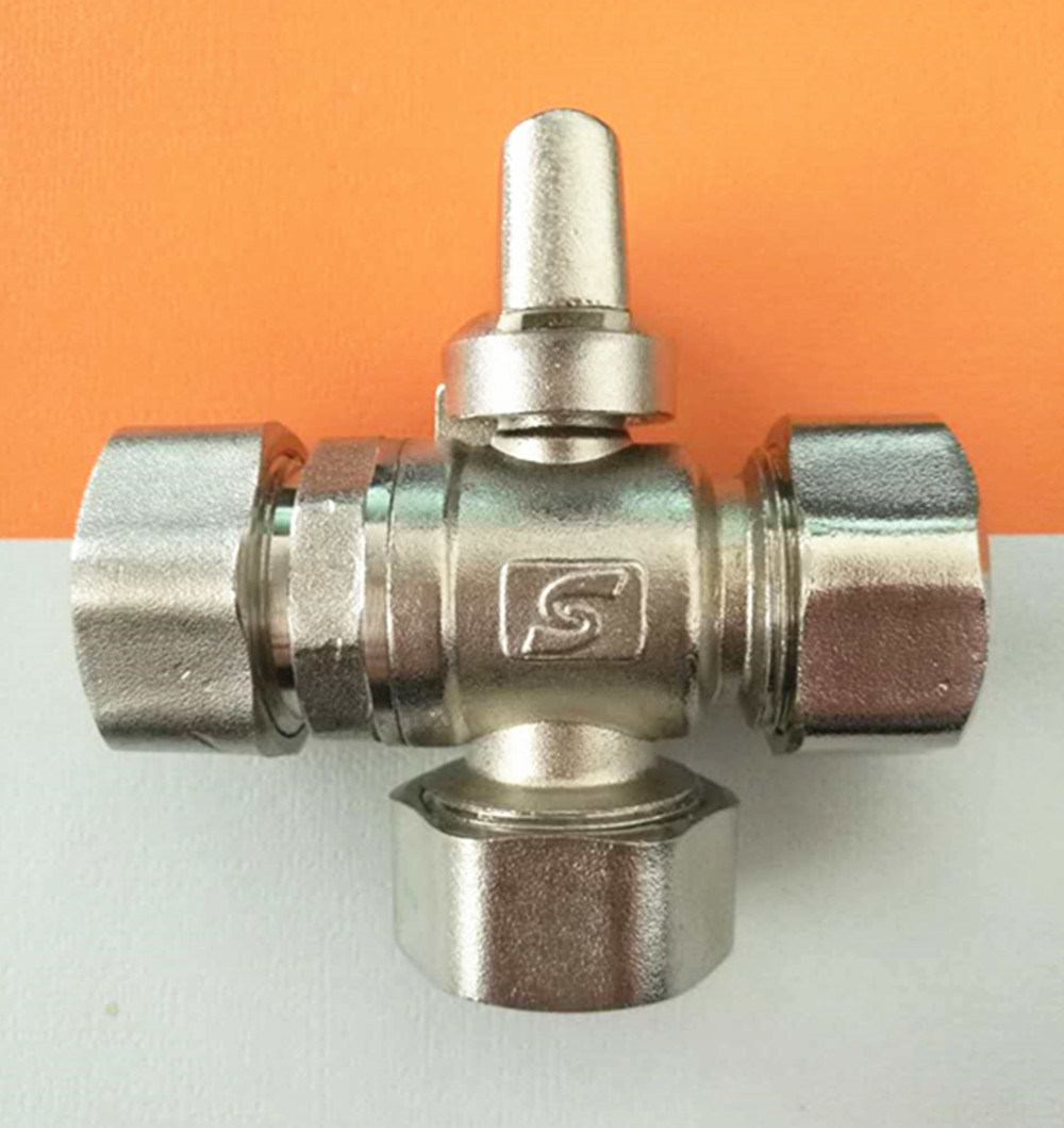 Pex Pipe Connection with Brass Ball Tee Valve