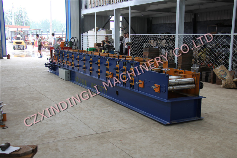 2014 Popular Hydraulic Motor Drive C/Z Purlin Roll Forming Machinery