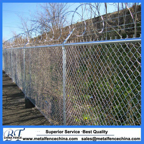 Shool Football Field Basketball Court Construction Chain Link Fence