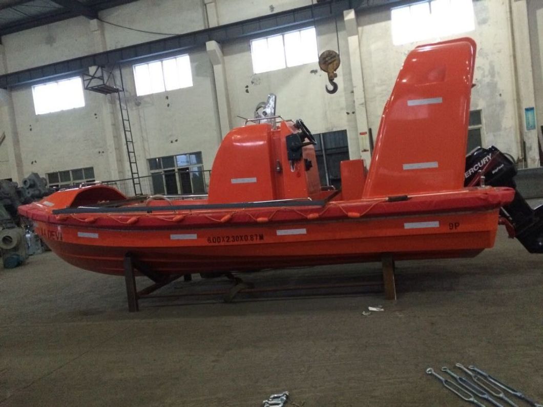 Solas Fast Rescue Boats with 6-15 Persons Fender Rigid Hull Inflatable Boat with Launching Appliance Davit