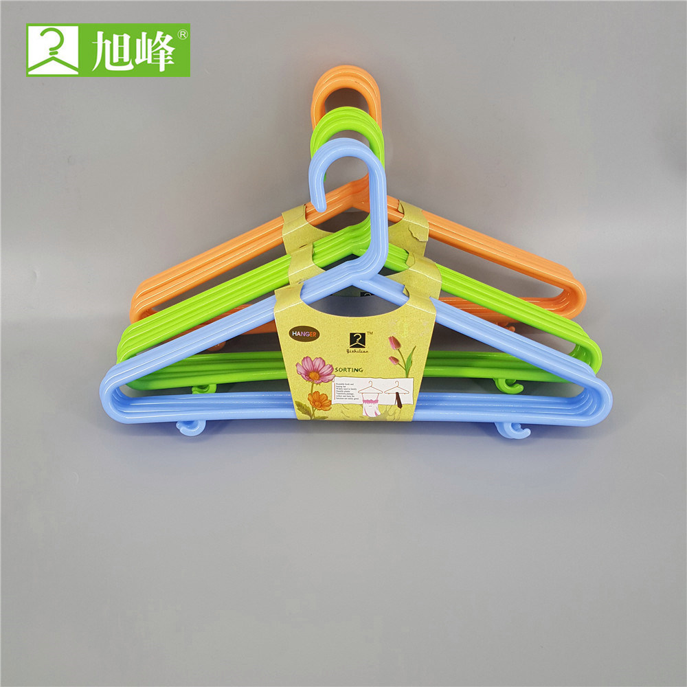 Strong Thick Plastic Garment Cloth Display Hanger Rack