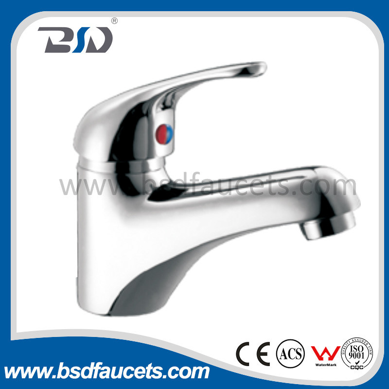 Chrome Plated Water Taps Basin Kitchen/Bathroom Wash Basin Faucet