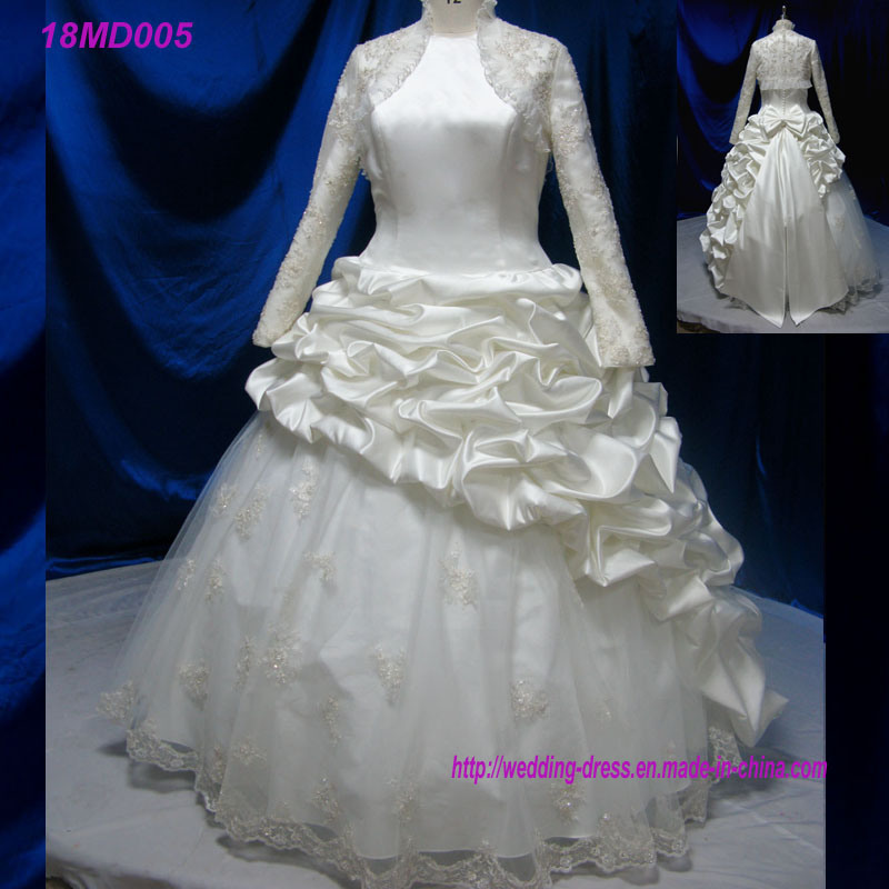 Luxury Ball Gown Long Sleeve Muslim Bridal Wedding Dress