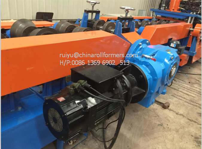 Automatic Adjustment Z Purlin Roll Forming Machine