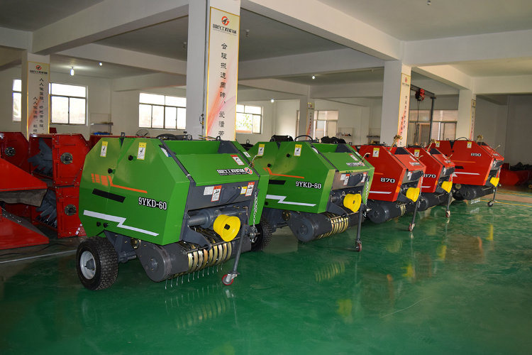 2017 High Quality Mini Round Hay Baler Baling Equipment for Sale