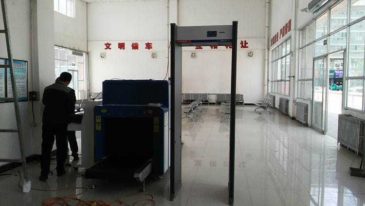 X Ray Luggage and Baggage Scanner for Train Station Use