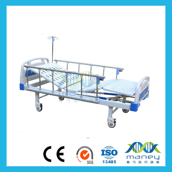 Manual Two Crank Nursing Bed for Hospital