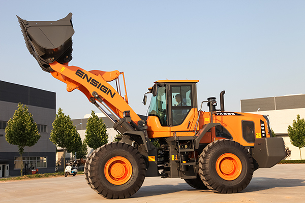 Top Quality Wheel Loader of China Manufacturer with Auto Parts